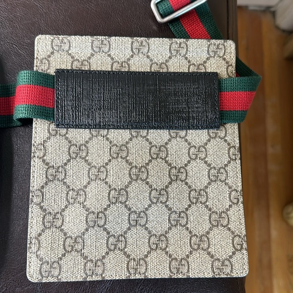 Gucci GG Supreme Web Waist Bag… - Picture 6 of 14